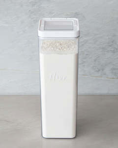 Kitchen: Pantry Storage Container 2400ml