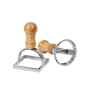 Pasta Tools: Avanti Round and Square Ravioli Cutters Set of 2