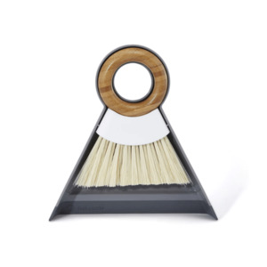 Full Circle: Full Circle Tiny Team Mini Brush & Dustpan Set