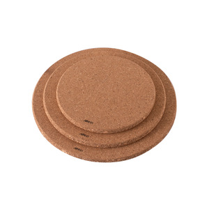 Trivets: Avanti Magnetic Round Cork Trivets Set of 3