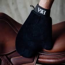 Cleaning Glove - Barn and Anvil