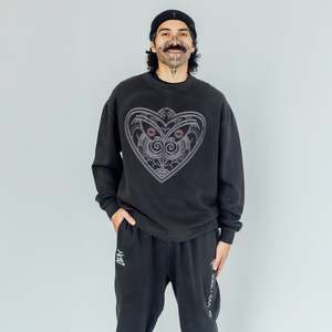 Hori Clothing: POHO KERERU CREW