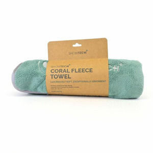 SHOW TECH+ Coral Fleece Towel Desert Sage 56 x 90 cm