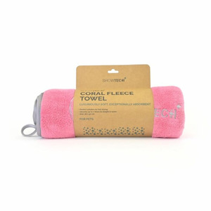 Towels: SHOW TECH+ Coral Fleece Towel Candy Pink 56 x 90 cm