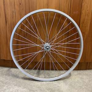 Wheels: 24 x 1.75" Alloy Nutted Front Wheel