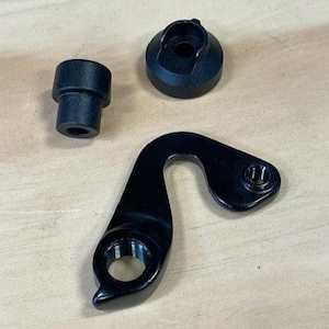 Derailleur Hangers: Specialized Diverge 2015-2017 Derailleur Hanger c/w Adapters