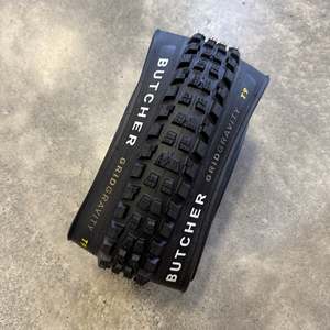 Specialized Gear: Specialized Butcher 29" x 2.4" GRID GRAVITY T9 - Unboxed