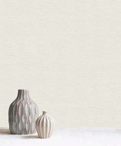 Plain Wallpaper: Fiji Plain Texture - Birch Almost Silver