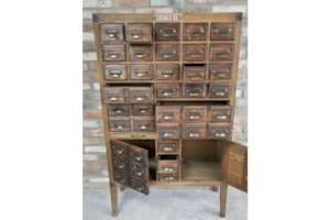 Cabinets: Multi Drawer Cabinet
