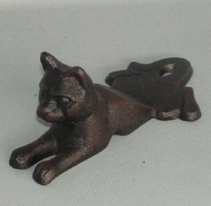 Laying Cat Door Wedge