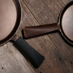 Accessories: Ironclad Pan Snug
