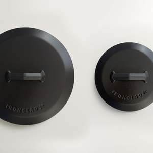 All: 20cm & 28cm Satin Enamel Lid Duo