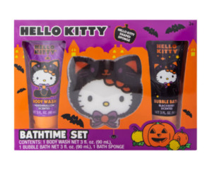Bath Time Fun: Hello Kitty Halloween Bathtime Set