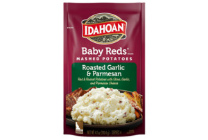Idahoan Baby Reds Mashed Potatoes with Roasted Garlic & Parmesan Side Dish, 4.1 oz