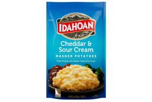 Idahoan Cheddar & Sour Cream Mashed Potatoes Side Dish, 4 oz