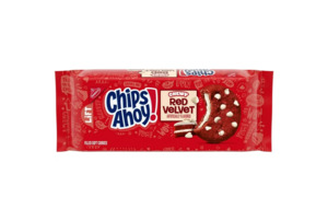 Snacks: CHIPS AHOY! Chewy Red Velvet Cookies, 9.6 oz