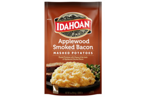 Pantry: Idahoan Applewood Smoked Bacon Mashed Potatoes Side Dish, 4 oz