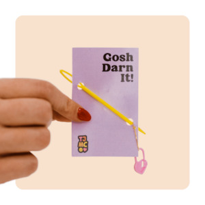 Accessories 1: Darning (Tapestry) Needle and Stitch Marker