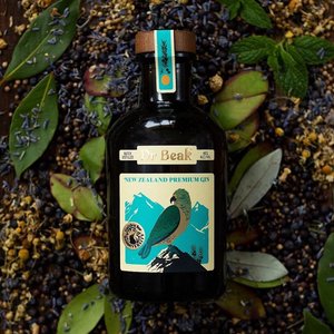 Charitable Distilleries: Dr Beak New Zealand Premium Gin