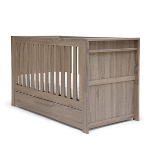 Cots Mattresses: Mamas and Papas Franklin Grey Cot Bed **CLEARANCE, DISCONTINUED COLOUR***
