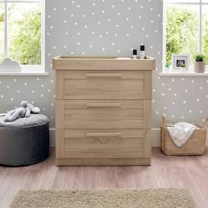 Dresser Changers: Mamas and Papas Atlas Oak Dresser/ Changer