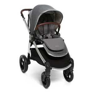 End Of Season Sale: Mamas and Papas Grey Mist Ocarro Stroller **EX-FLOOR MODEL**