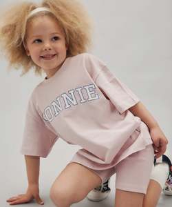 Sonnie - Varsity Tee Dusty Pink