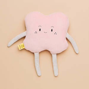 Toys: The Kiss Plushie Toy