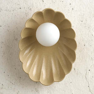 Robert Gordon Oyster Wall Sconce Light | Sand