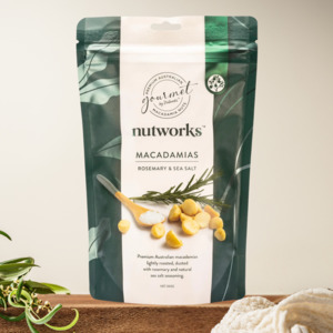 Nutworks Rosemary & Sea Salt Macadamias 75g