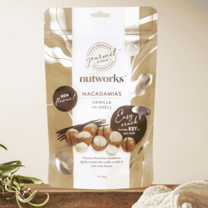 Our Artisan: Macadamias - Vanilla in Shell 200g