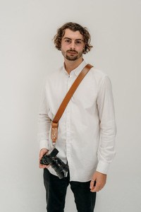 Products: 38mm professional single camera harness - The Knot Leather