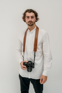 Products: 44mm camera strap - The Knot Leather