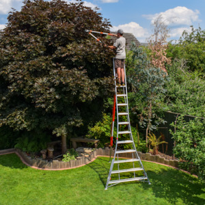 HMT420.P: New Fully Adjustable PRO Tripod Ladder 14ft / 4.2m