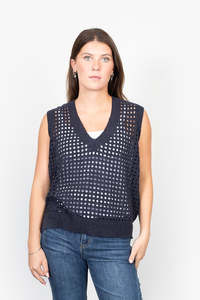 Womens Tanks Singlets: ANTLER CHARLIE VEST - Navy
