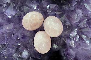Tumblestones: Rose Quartz Tumbles