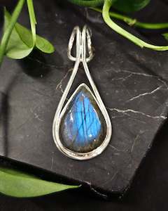 Labradorite Pendant