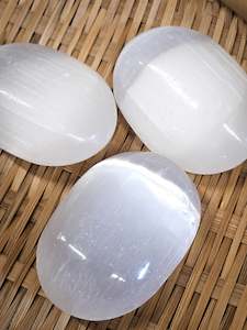 Selenite Palmstone