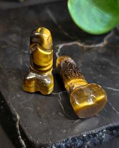 18: Teeny Tiger's Eye Weeny