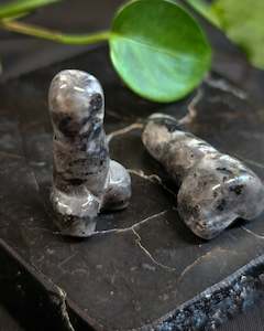 Teeny Larkivite Weeny