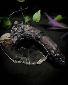 Garnet Wolf Head Dong