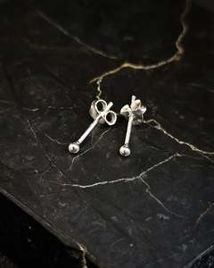 Bracelets: Simple Ball Studs