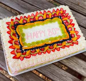 Frontpage: Custom Cake