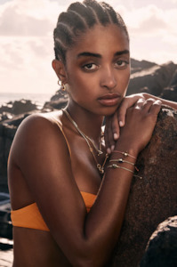 Aries: TIGER FRAME - TEARDROP HEART CLAW EARRINGS - GARNET GOLD