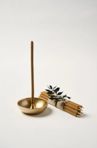 Templ: TEMPL - BRASS INCENSE HOLDER