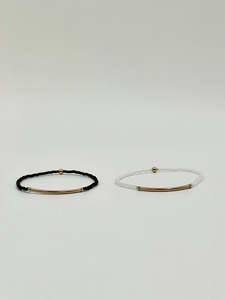 DANE JEWELLERY - PETITE GOLD BAR BLACK SEED BEAD BRACELET