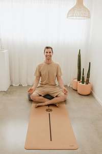 ALIGN Cork Yoga Mat - Extra Large