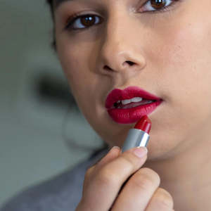 Make Up: Limitless Lipstick