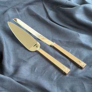 Vera Wang Love Knots Cake Knife & Server