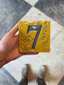 Square Tiles: Number 7 ceramic tile